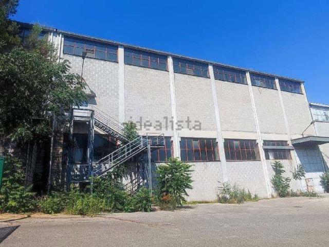 Capannone in vendita a San Nicola Manfredi, Campania