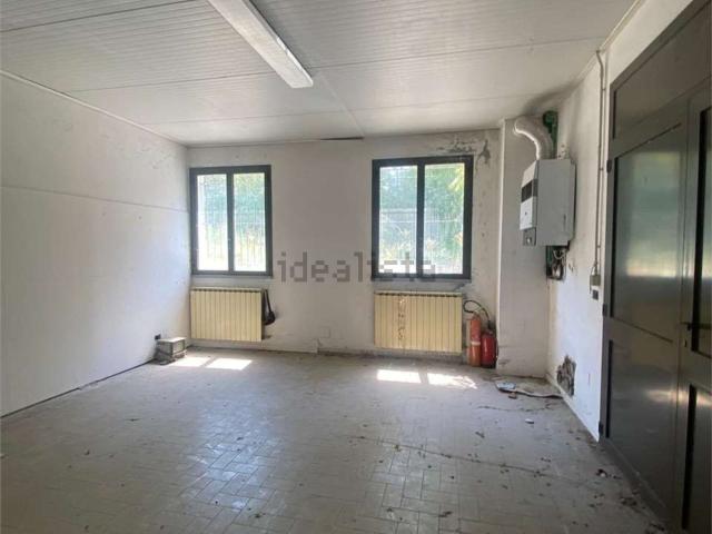 Capannone in vendita a Unione di comuni Montana Lunigiana, Licciana Nardi