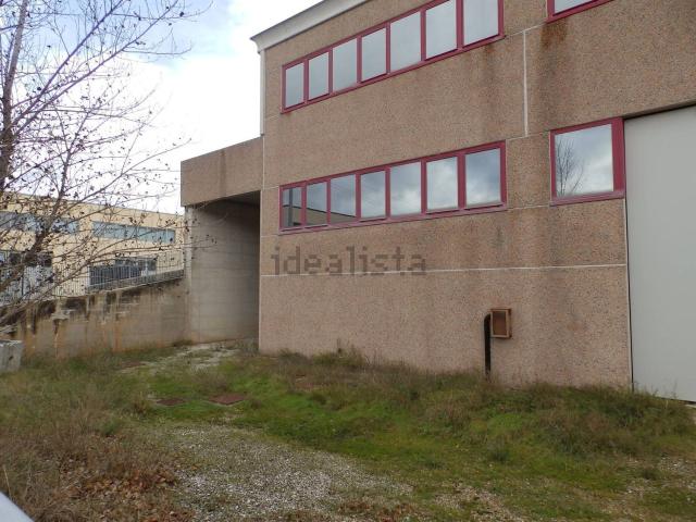 Capannone in vendita a Marche, Pesaro E Urbino