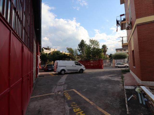 Capannone in vendita a Torrenova, Roma Capitale