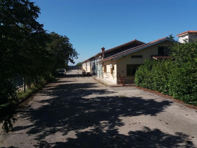 Capannone in vendita a Altipiano Ovest, Villa Opicina
