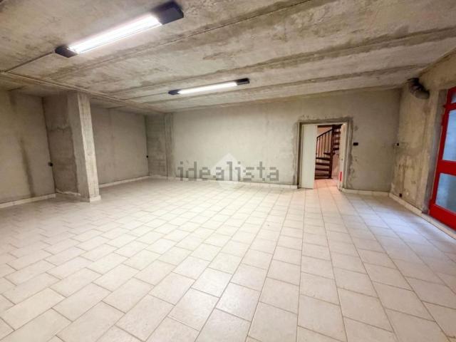 Capannone in vendita a Beolco, Olgiate Molgora