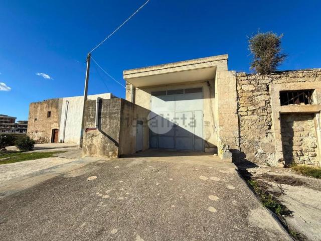 Capannone in vendita a Puglia, Foggia