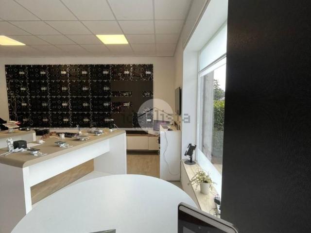 Capannone in vendita a Pedrengo, Bergamo