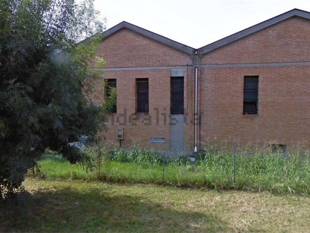 Capannone in vendita a Unione delle Terre d'Argine, Novi Di Modena