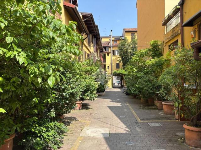 Capannone in vendita a Milano, Washington