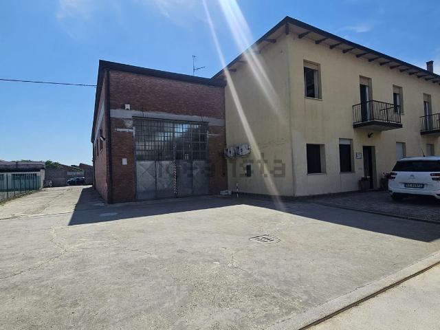 Capannone in vendita a Unione Terre di Pianura, Granarolo Dell'emilia