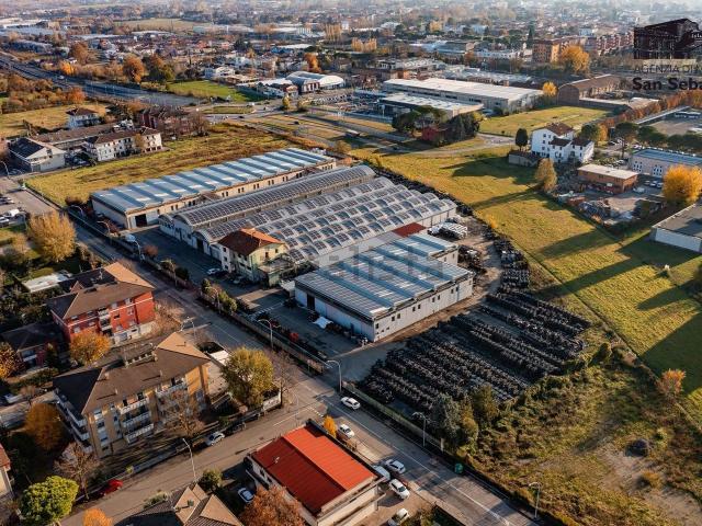 Capannone in vendita a Unione di Comuni della Romagna Forlivese, Quattro
