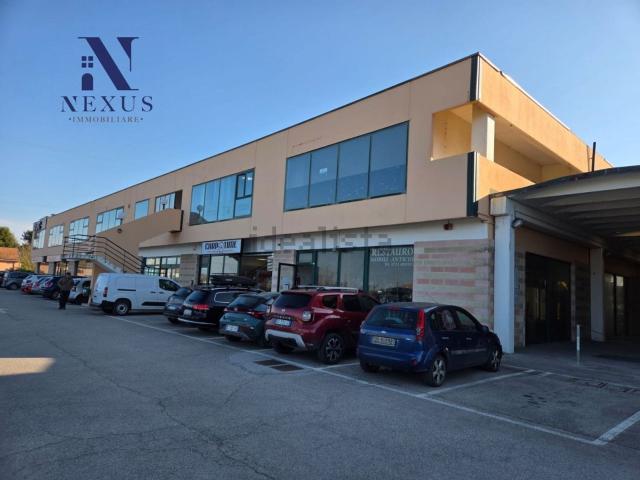 Capannone in vendita a Metaurilia, Marche