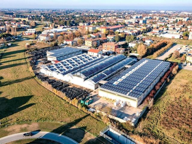 Capannone in vendita a Unione di Comuni della Romagna Forlivese, Quattro