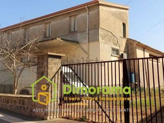 Capannone in vendita a Serramanna, Sardigna/Sardegna
