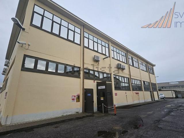 Capannone in vendita a Settala, Lombardia