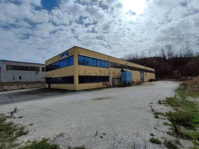 Capannone in vendita a Zona industriale Tavoleto, Tavoleto