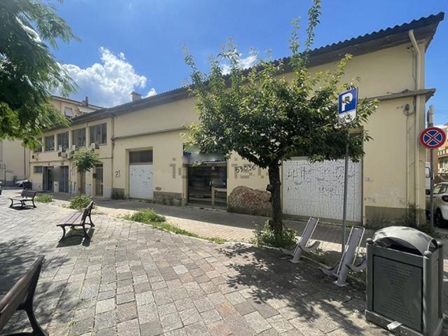 Capannone in vendita a Papaiano, Lecchi