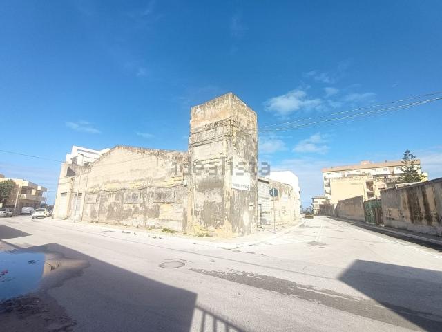 Capannone in vendita a San Giuliano, Erice