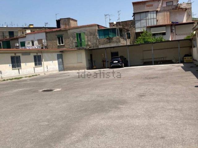 Capannone in vendita a Municipalità 7, Miano