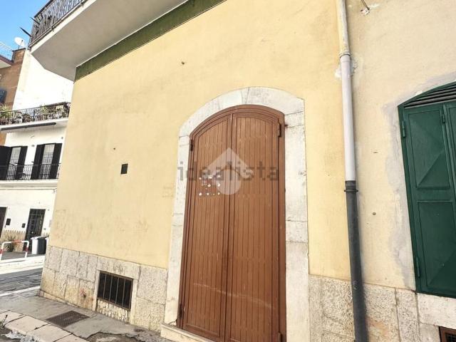 Capannone in vendita a Puglia, Barletta-andria-trani