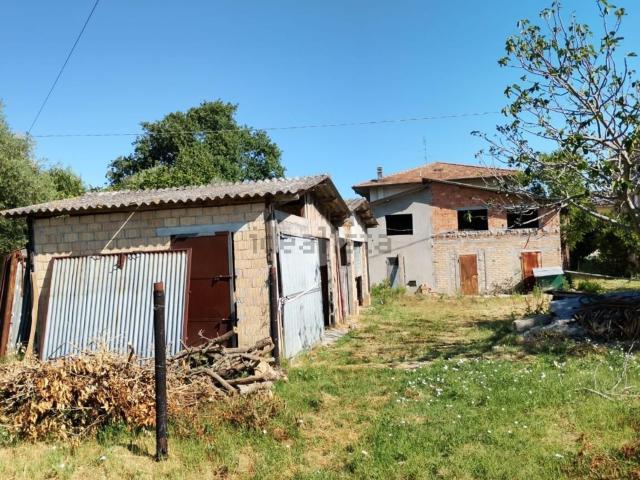 Capannone in vendita a Unione di comuni Valmarecchia, Santarcangelo Di