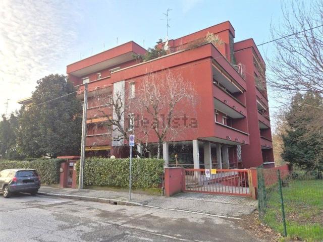 Capannone in vendita a Triante, Monza