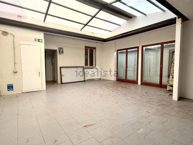 Capannone in vendita a Rubano, Veneto