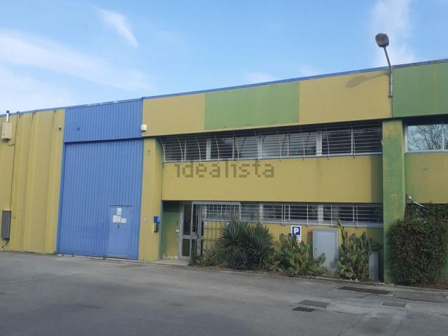 Capannone in vendita a Pradamano, Friuli-Venezia Giulia