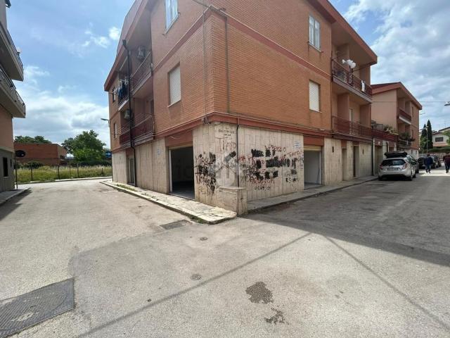 Capannone in vendita a Puglia, Foggia