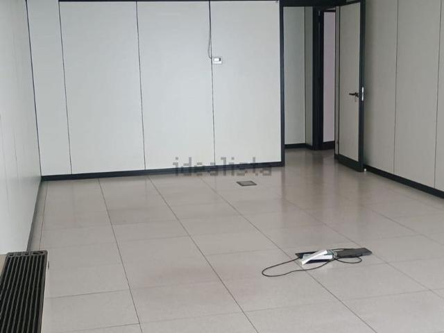 Capannone in vendita a Zona Omogenea Milano Nord, Paderno Dugnano