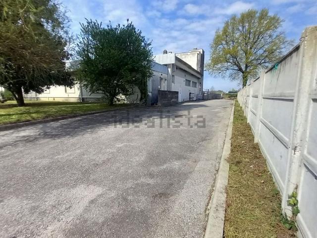 Capannone in vendita a Spinea, Venezia