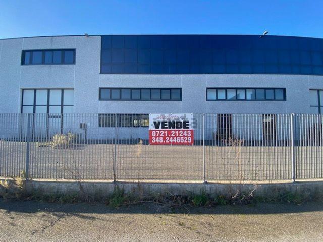 Capannone in vendita a Trecastelli, Marche