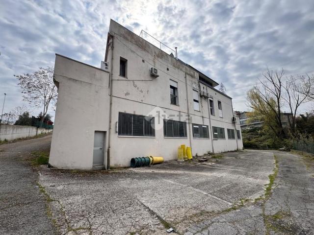 Capannone in vendita a Cerasolo Ausa, Coriano