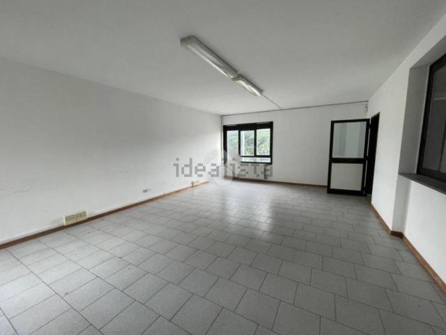 Capannone in vendita a Mestrino, Veneto