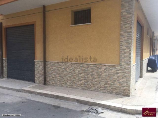 Capannone in vendita a Bagheria, Sicilia