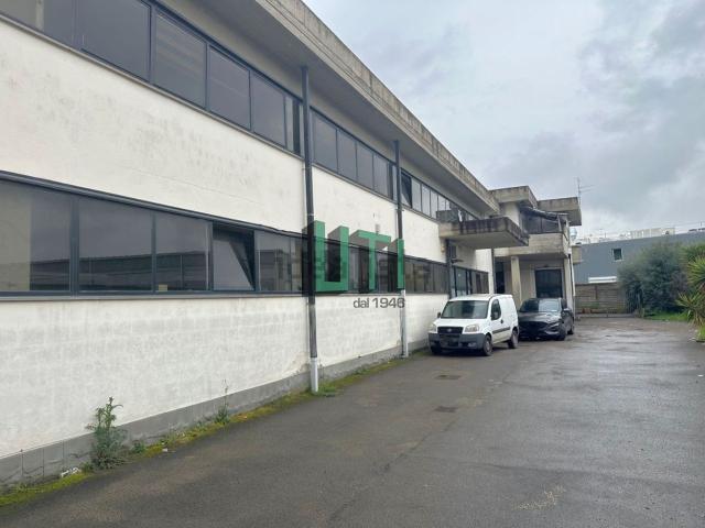 Capannone in vendita a Quartiere 5, Firenze