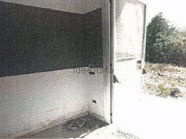 Capannone in vendita a Latiano, Brindisi