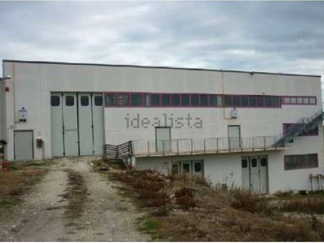 Capannone in vendita a Fornace, Belvedere Ostrense