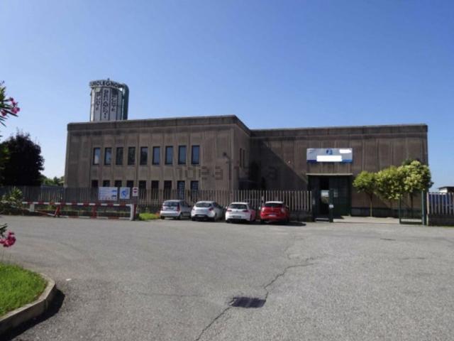 Capannone in vendita a Verdello, Bergamo