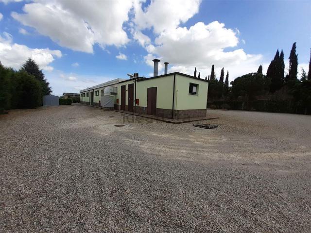 Capannone in vendita a Pieve Di Sinalunga, Toscana
