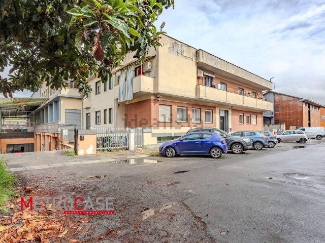 Capannone in vendita a Circoscrizione 7, Piemonte