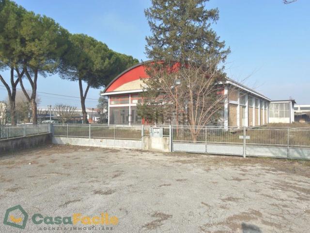 Capannone in vendita a Unione dei comuni Valle del Savio, Cesenà