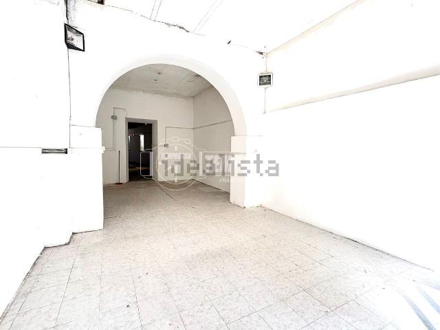 Capannone in vendita a Cisterna Faro, Roma Capitale