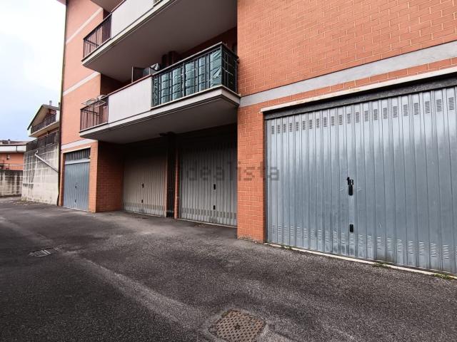 Capannone in vendita a Villaggio Rinascita, Roma Capitale