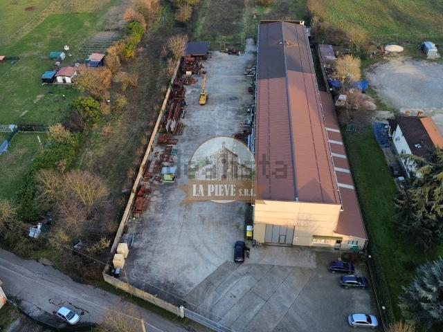 Capannone in vendita a Piemonte, Alessandria