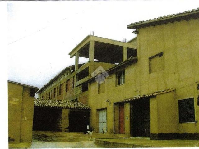 Capannone in vendita a Ragusa, Sicilia