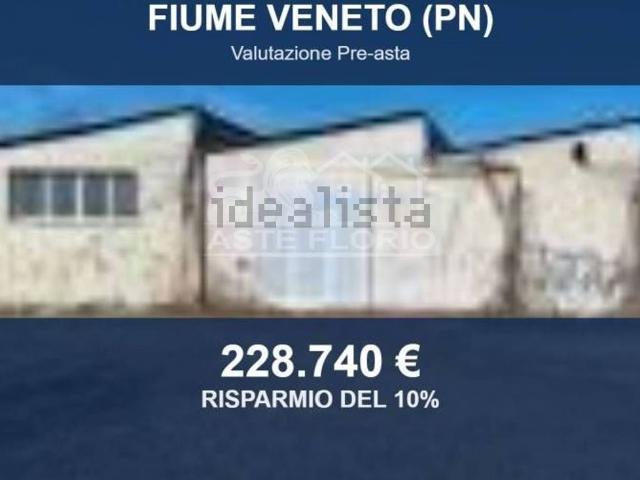 Capannone in vendita a Fiume Veneto, Friuli-Venezia Giulia