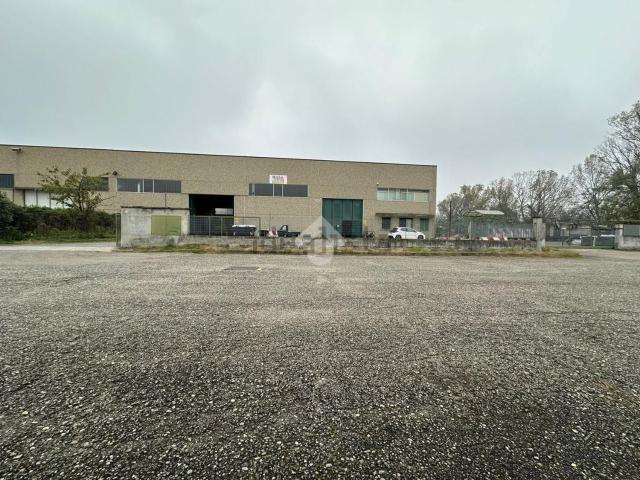Capannone in vendita a Piemonte, Alessandria