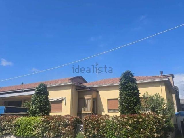 Capannone in vendita a Unione di comuni Terre di Castelli, Vignola
