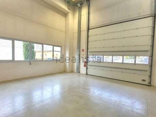 Capannone in vendita a Zona Artigianale Viserba Monte, Rimini