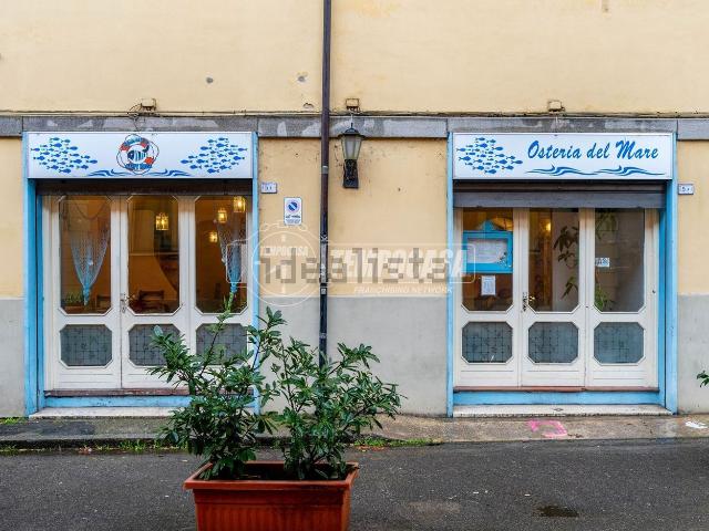 Capannone in vendita a San Pietro città, Re