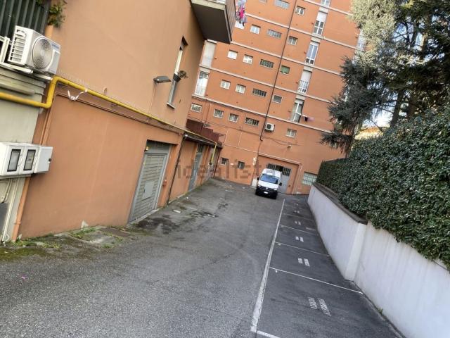 Capannone in vendita a Monte Donato, Bologna