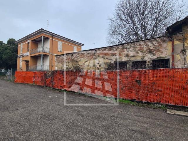 Capannone in vendita a Pieve Modolena, Re